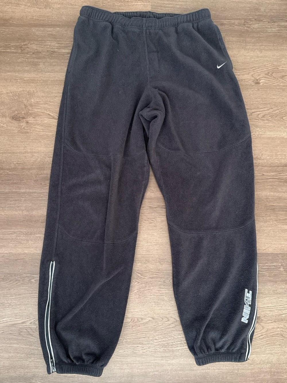 Nike Men's Vintage Y2K Fleece Joggers with White Accents